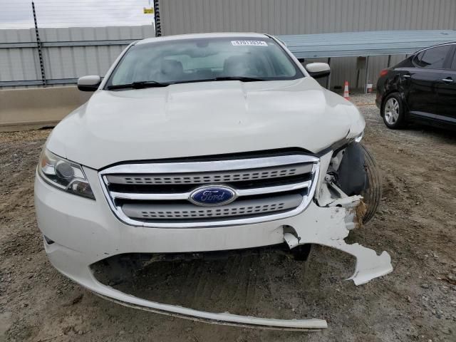 2011 Ford Taurus SEL