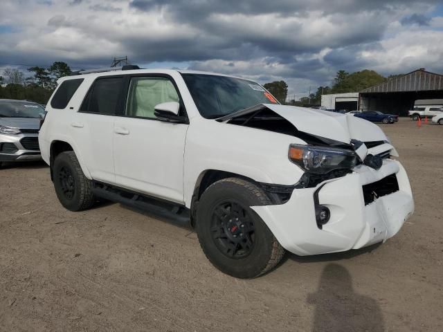 2022 Toyota 4runner SR5