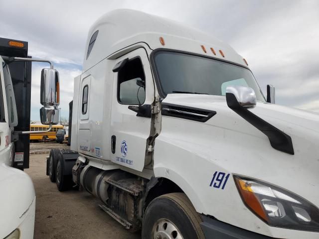 2020 Freightliner Cascadia 126