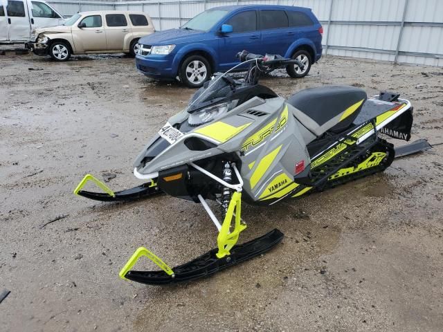 2018 Yamaha Sidewinder