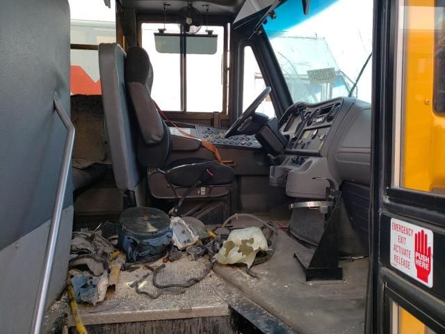 2017 Freightliner Chassis B2B