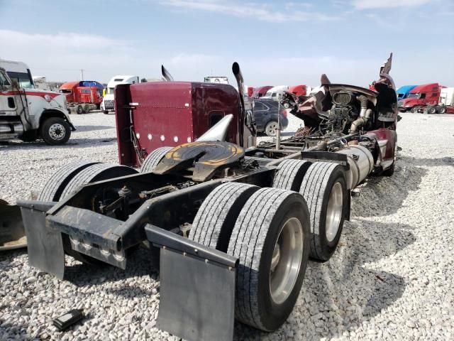 2012 Kenworth Construction T660