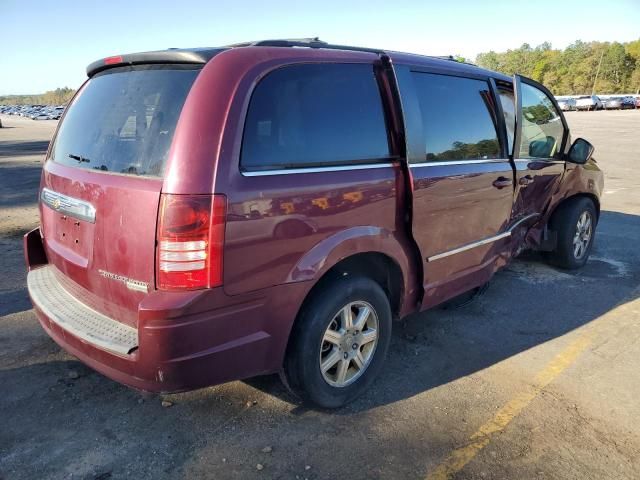 2009 Chrysler Town & Country Touring