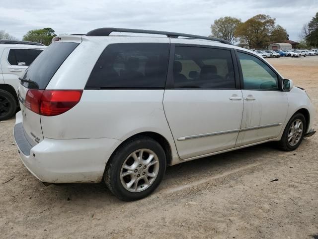 2005 Toyota Sienna XLE