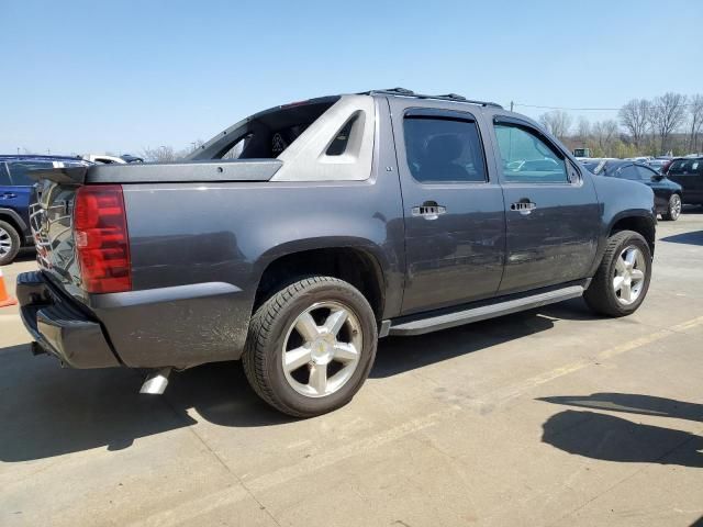 2011 Chevrolet Avalanche LT