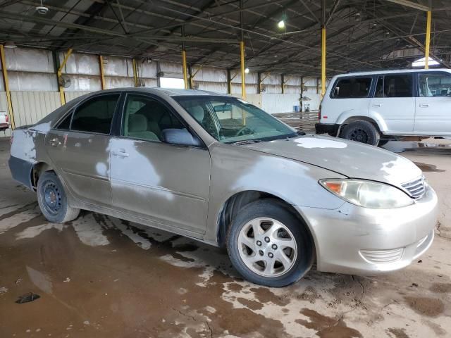 2005 Toyota Camry LE