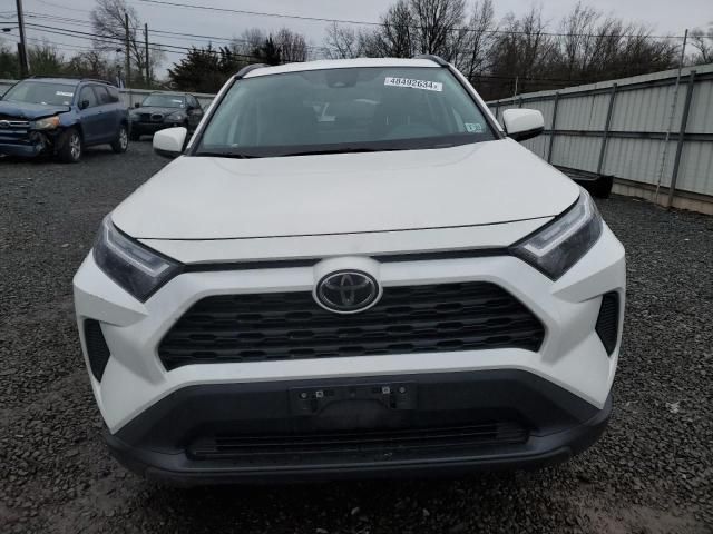 2022 Toyota Rav4 XLE