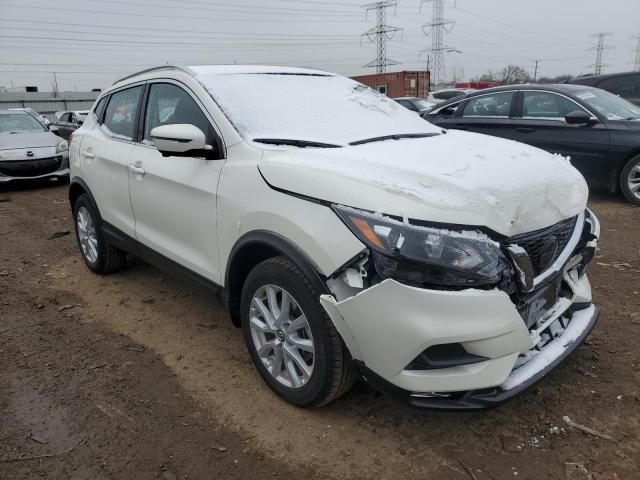 2022 Nissan Rogue Sport SV