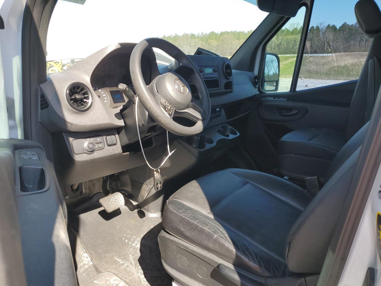 2022 Mercedes-Benz Sprinter 2500