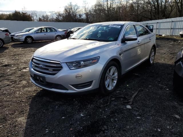 2016 Ford Taurus SEL