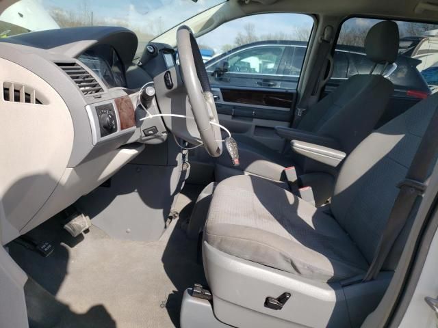 2010 Chrysler Town & Country Touring