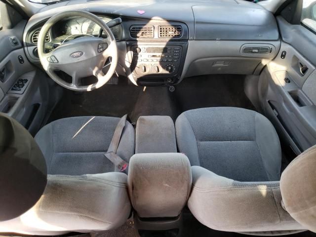 2001 Ford Taurus SE