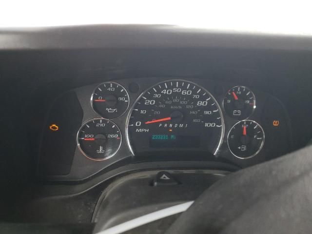 2014 Chevrolet Express G2500