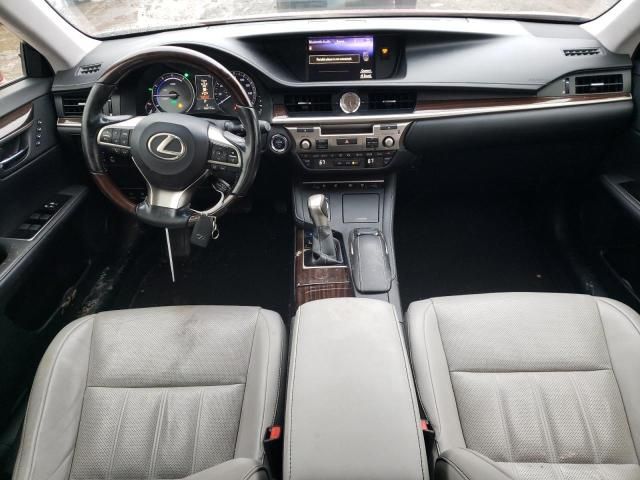 2017 Lexus ES 300H