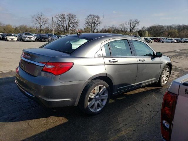 2013 Chrysler 200 LX