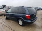 2007 Chrysler Town & Country LX