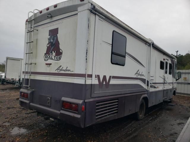 2002 Winnebago 2002 Ford F550 Super Duty Stripped Chassis