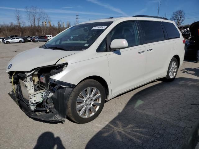 2011 Toyota Sienna XLE