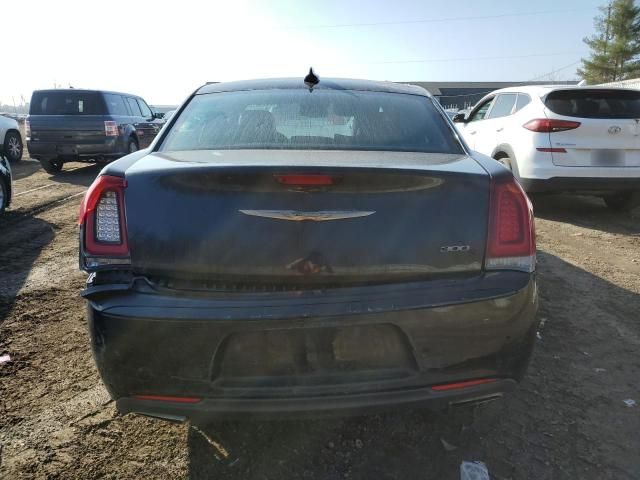 2016 Chrysler 300 S