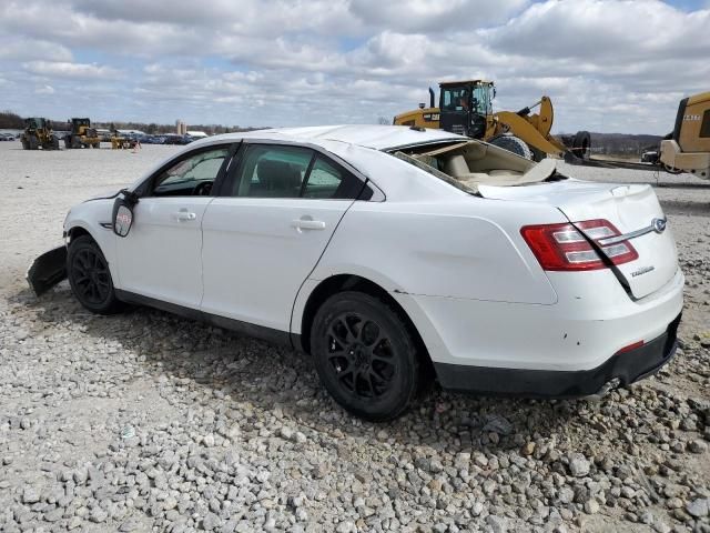 2013 Ford Taurus SE