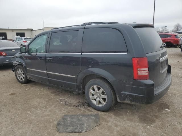 2010 Chrysler Town & Country Touring