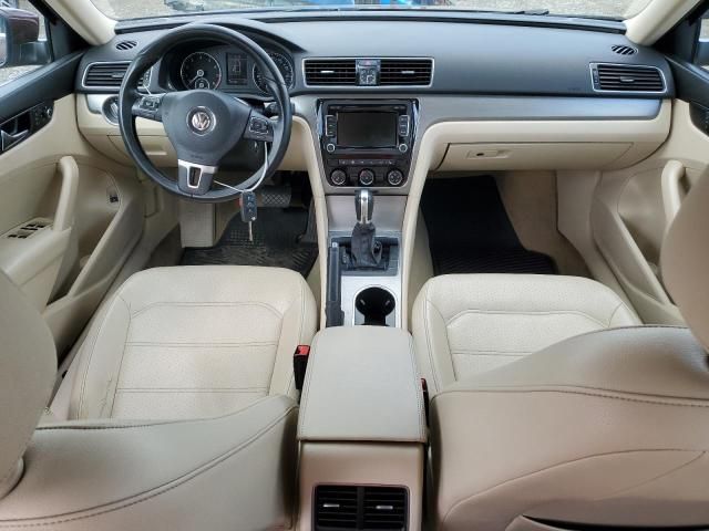 2014 Volkswagen Passat SE