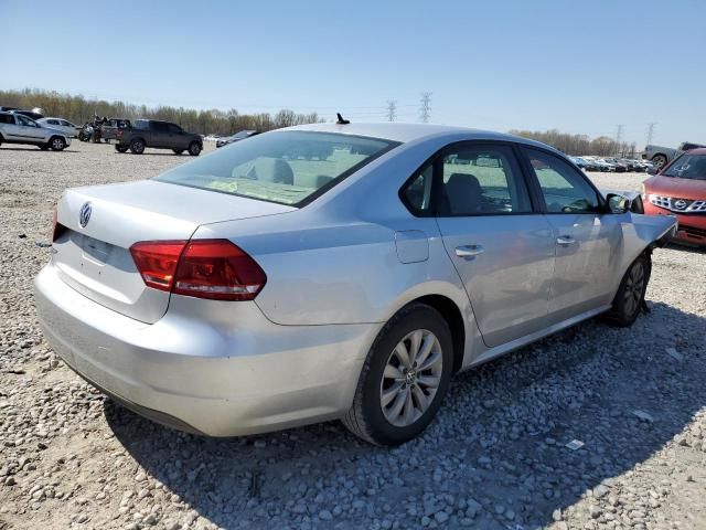 2013 Volkswagen Passat S