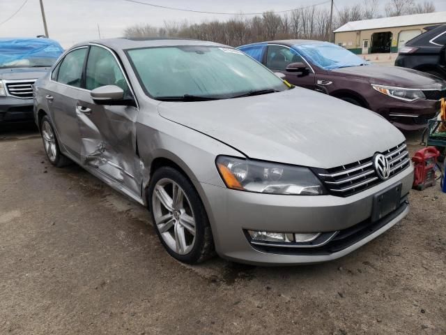 2013 Volkswagen Passat SEL