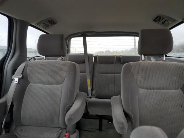 2008 Toyota Sienna CE