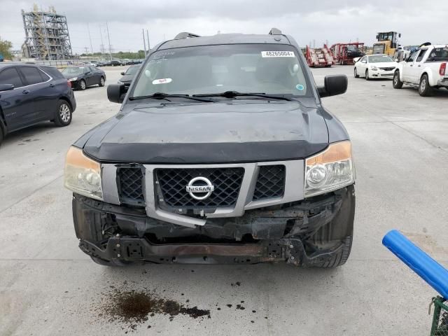 2013 Nissan Armada SV