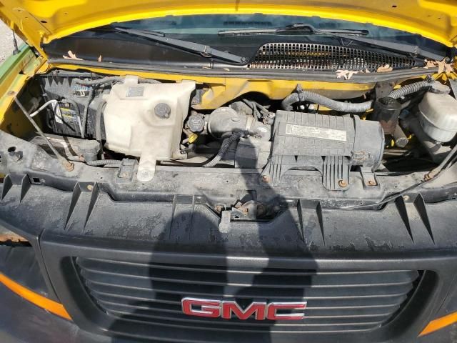 2006 GMC Savana Cutaway G3500