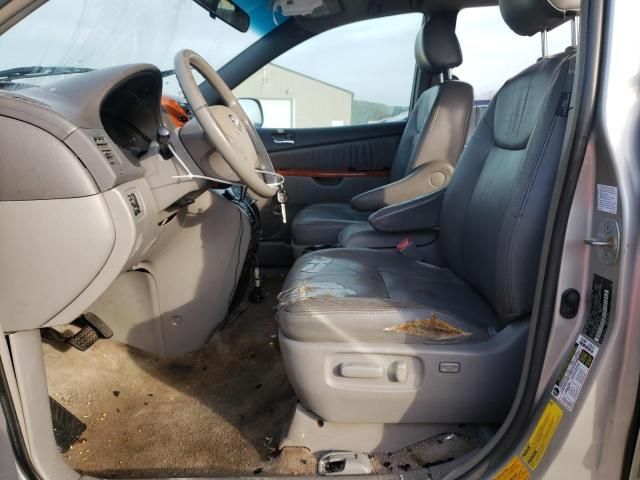 2007 Toyota Sienna XLE