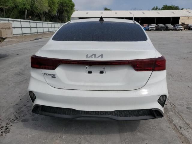 2022 KIA Forte FE