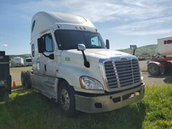 Freightliner salvage cars for sale: 2016 Freightliner Cascadia 125