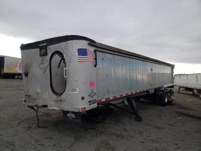 2016 Trail King Trailer