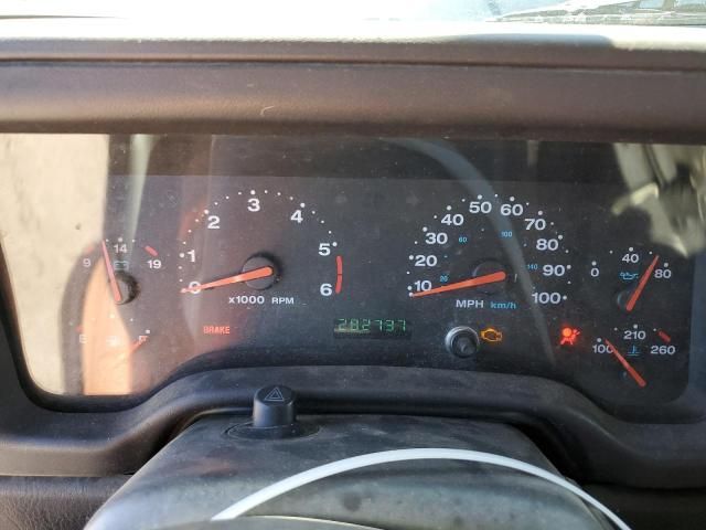 2001 Jeep Wrangler / TJ Sport