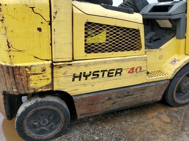 2004 Hyster ER Forklift