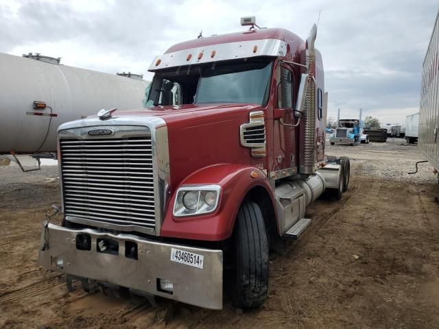 2022 Freightliner 122SD