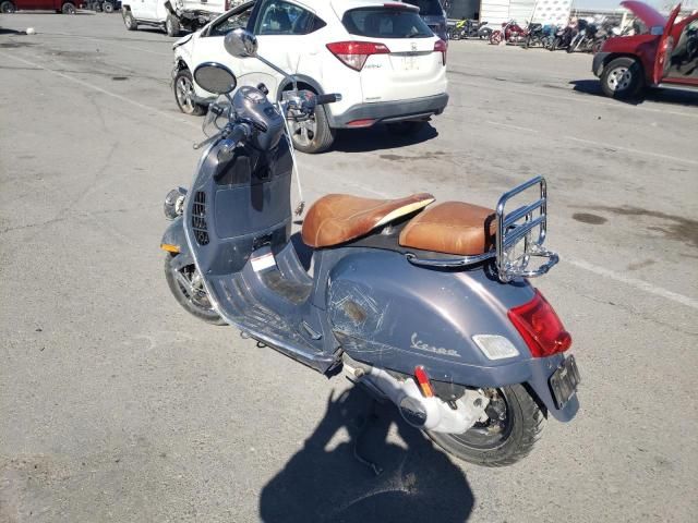 2007 Vespa GTS 250