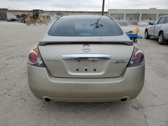 2010 Nissan Altima Base