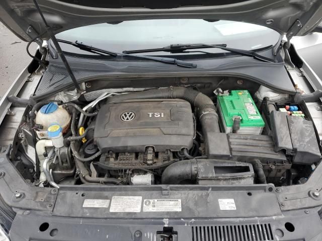 2014 Volkswagen Passat SE