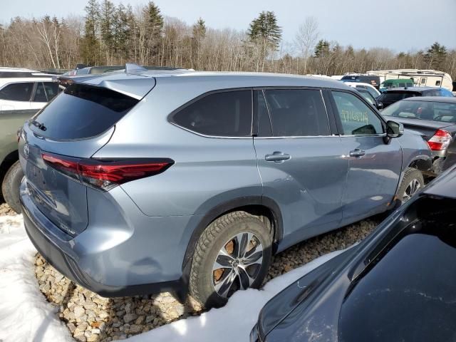 2022 Toyota Highlander XLE