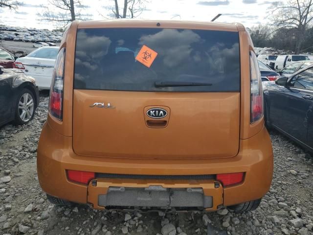 2011 KIA Soul +