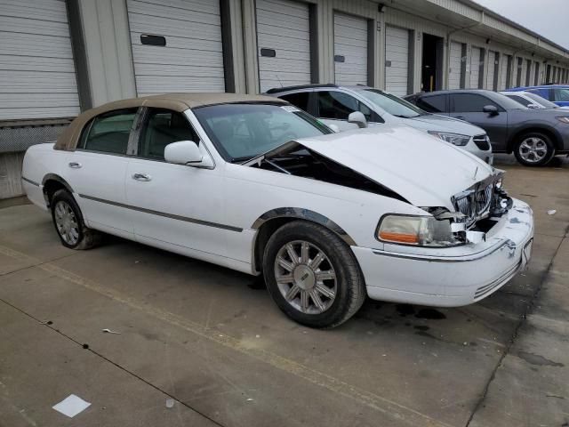 2009 Lincoln Town Car Signature Limited