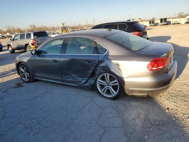 2013 Volkswagen Passat SEL