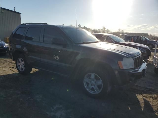 2006 Jeep Grand Cherokee Laredo