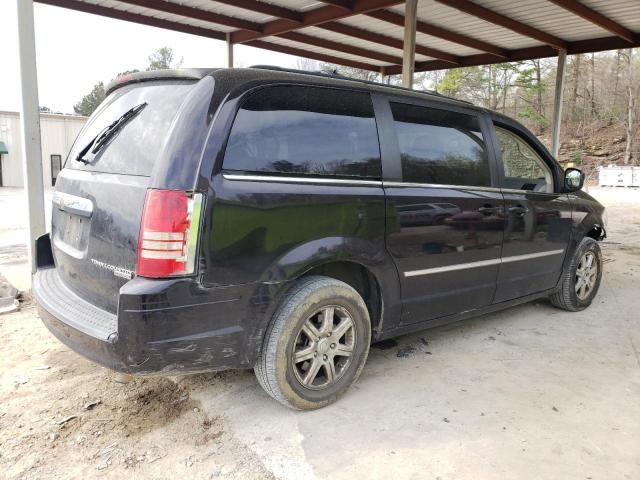 2010 Chrysler Town & Country Touring