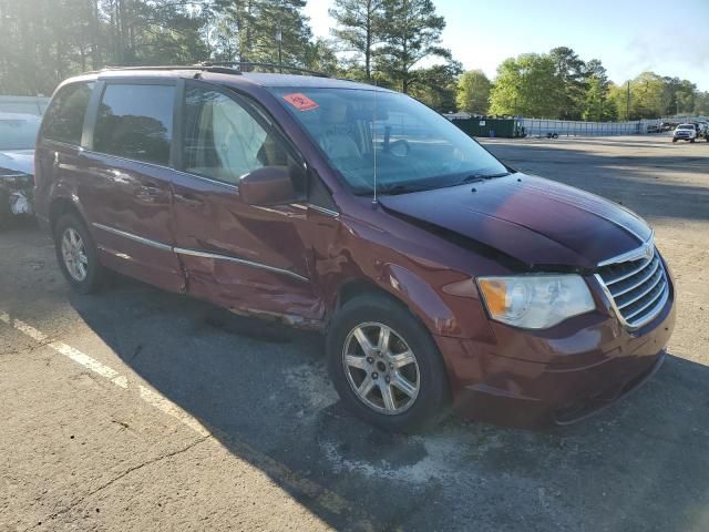 2009 Chrysler Town & Country Touring