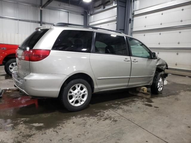 2005 Toyota Sienna XLE