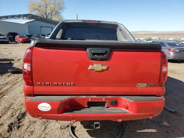 2011 Chevrolet Avalanche LS